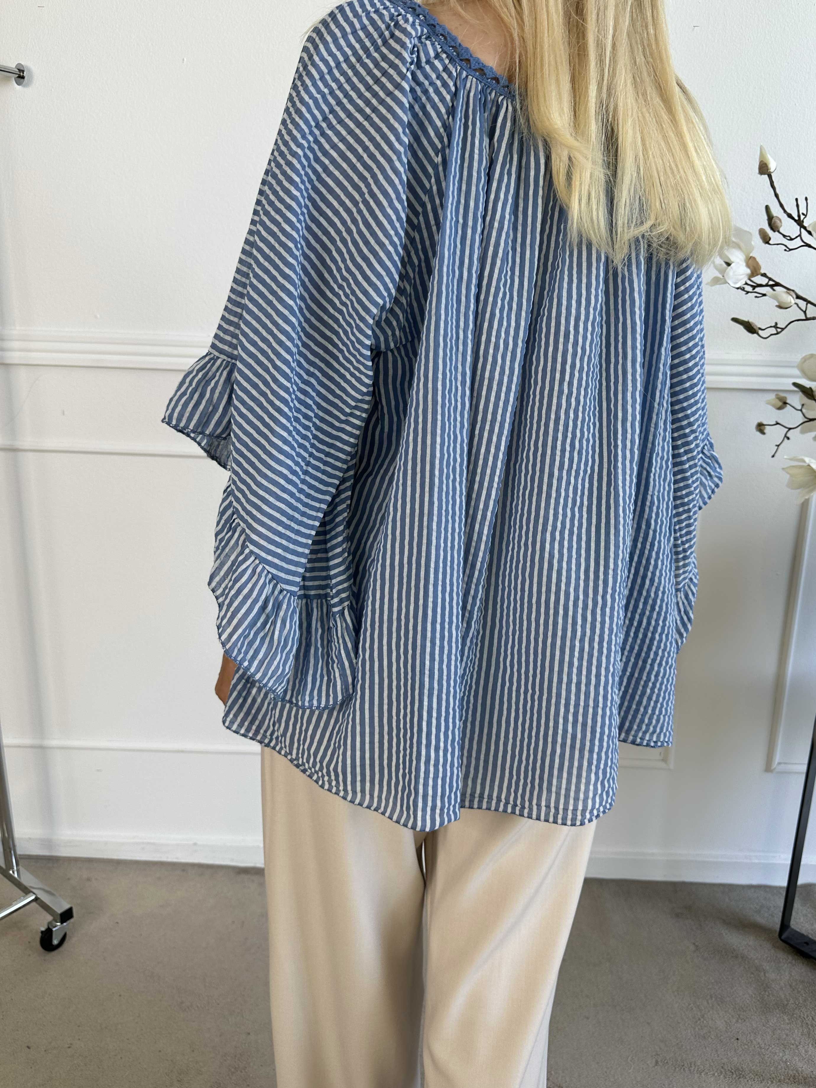 Marija - Sød stribet tunika med smukke ærmer